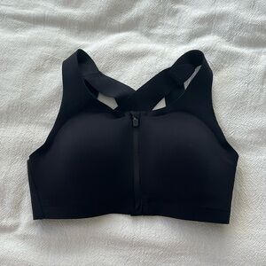 EUC lululemon enlite zip front 32DD bra